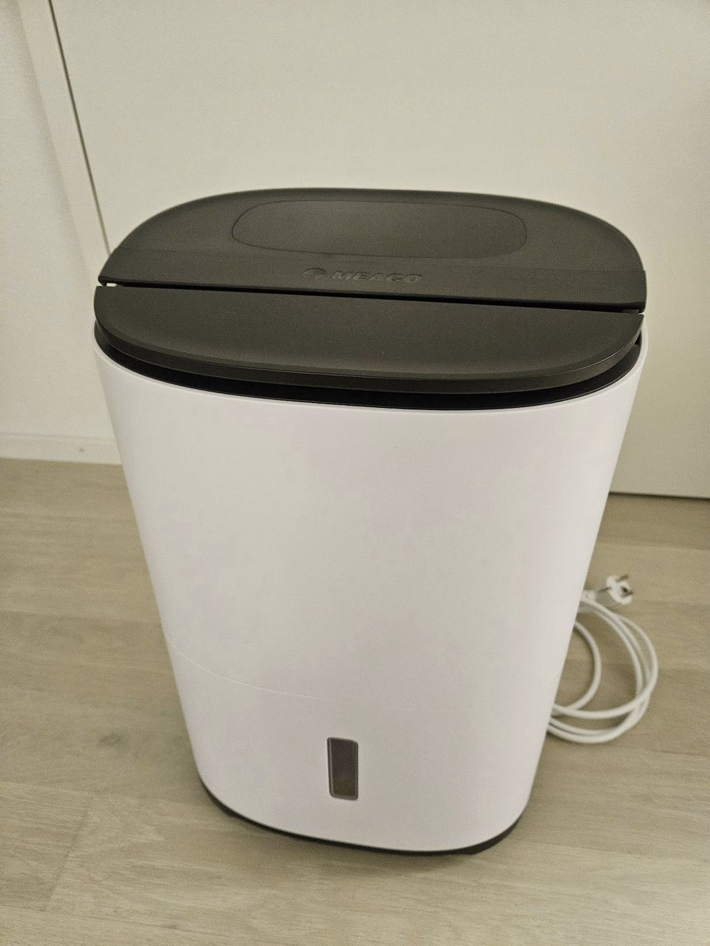 Luftentfeuchter: Meaco MeacoDry Arete Two 12L Luftentfeuchter – Gebraucht aus Zürich von abe_jw92 1