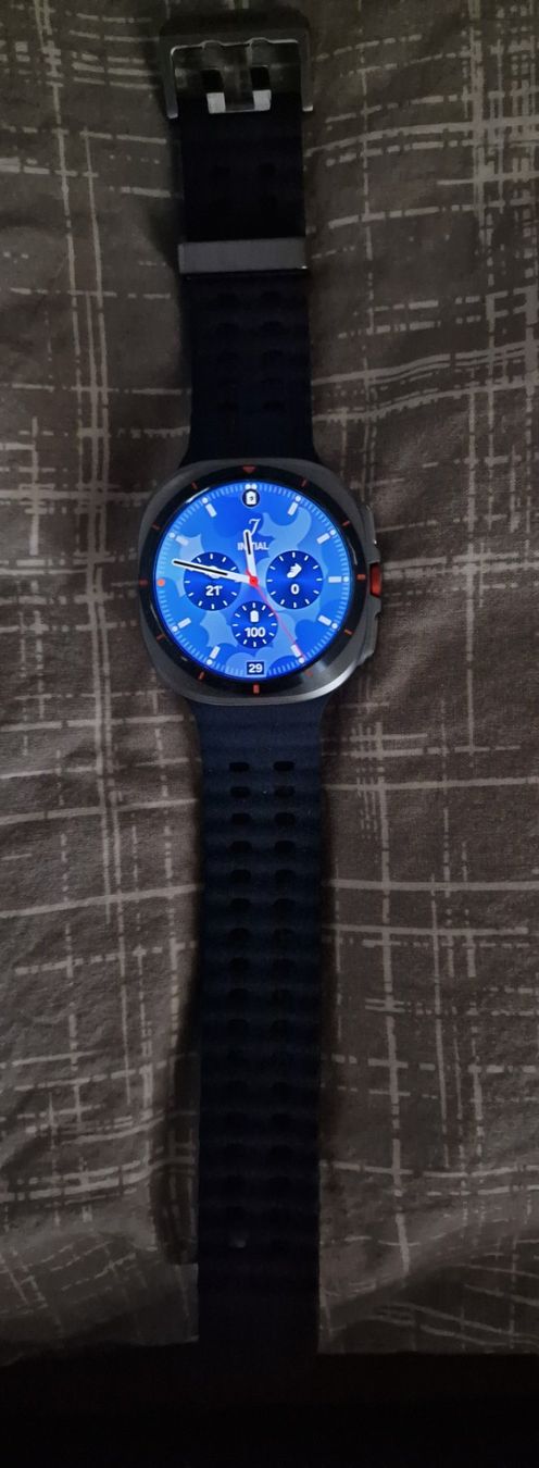 Samsung Smartwatch: Samsung Galaxy Watch Ultra – Usato da Rumisberg venduto da Eisenbart99