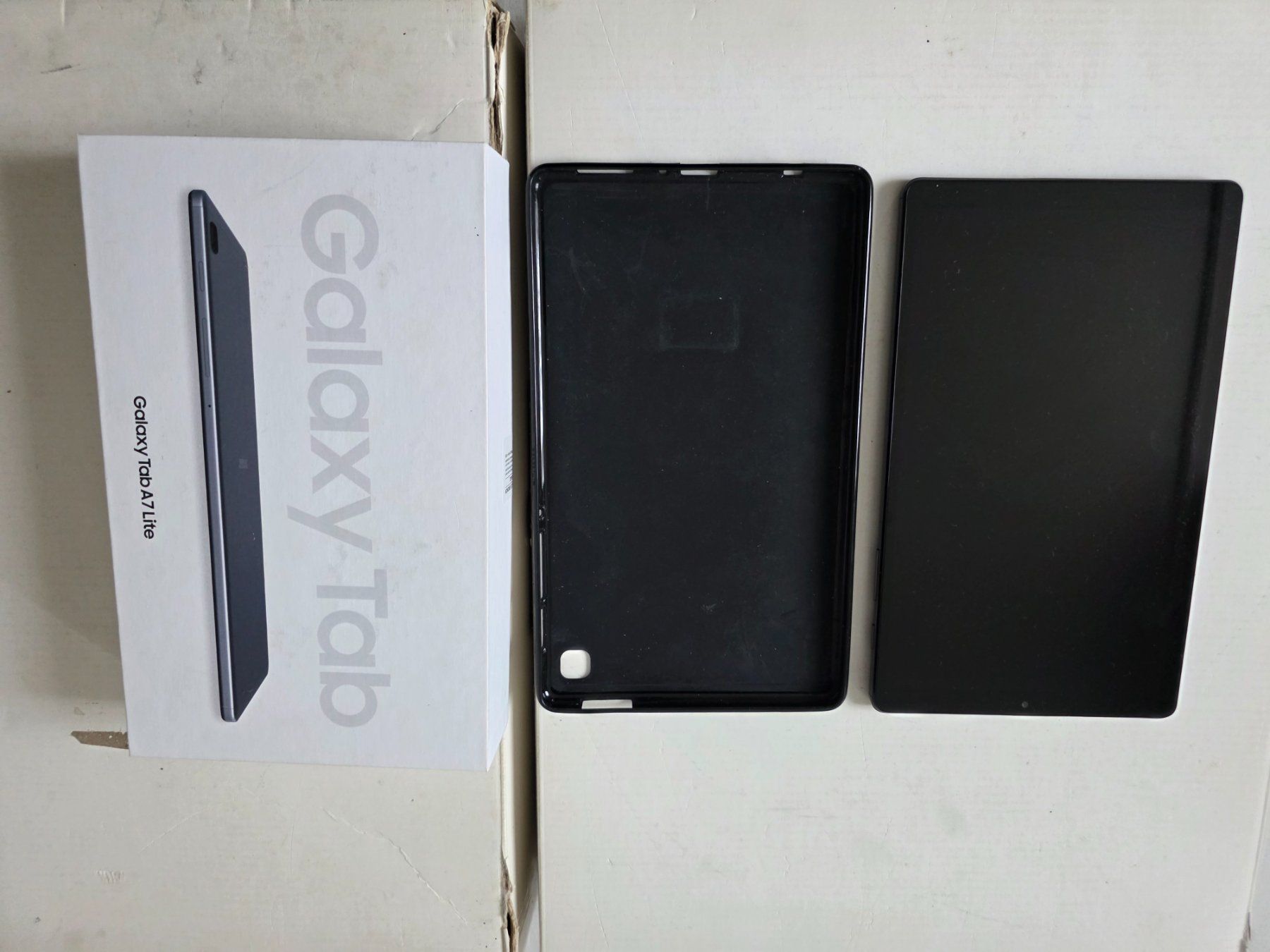 Samsung Tablettes PC: Tablet A7 lite Wi-Fi SM-T220 – Neuf (Voir description) à Hunzenschwil par swissladyshop