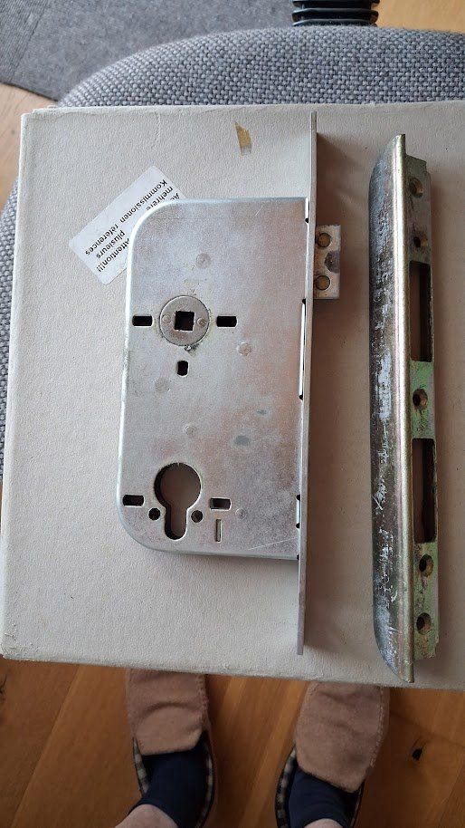 Kaba Cadenas: HAUSTÜRSCHLOSS  CASA  DIN L – D'occasion à Tann par elolecig