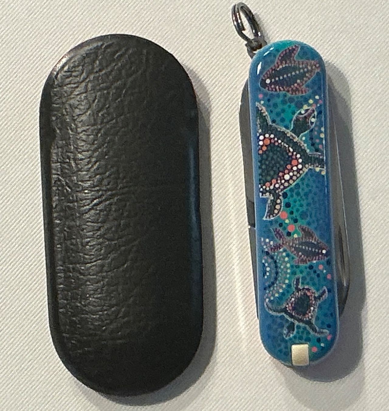 Victorinox Coltelli tascabile: Victorinox Classic Limited Edition 2017 Turtles Down Under – Nuovo (secondo la descrizione) da St. Margrethen SG venduto da vista23 1