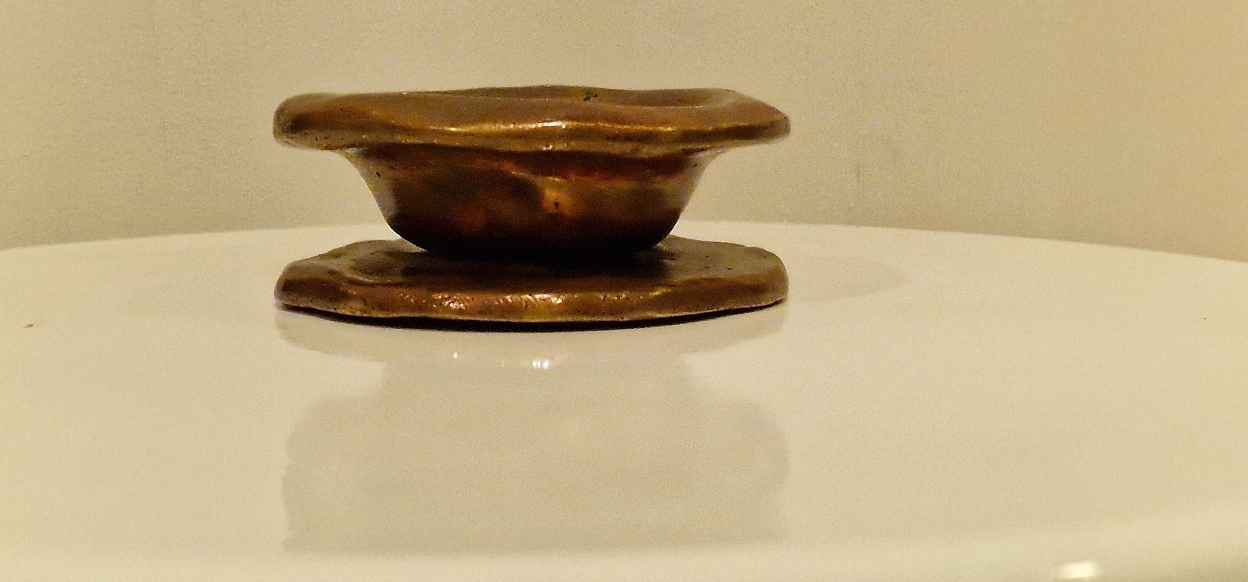 Tutte le decorazioni: Monique Meier - Bronze Objekt enSoie – Usato da ZÜRICH venduto da Arte-24 2