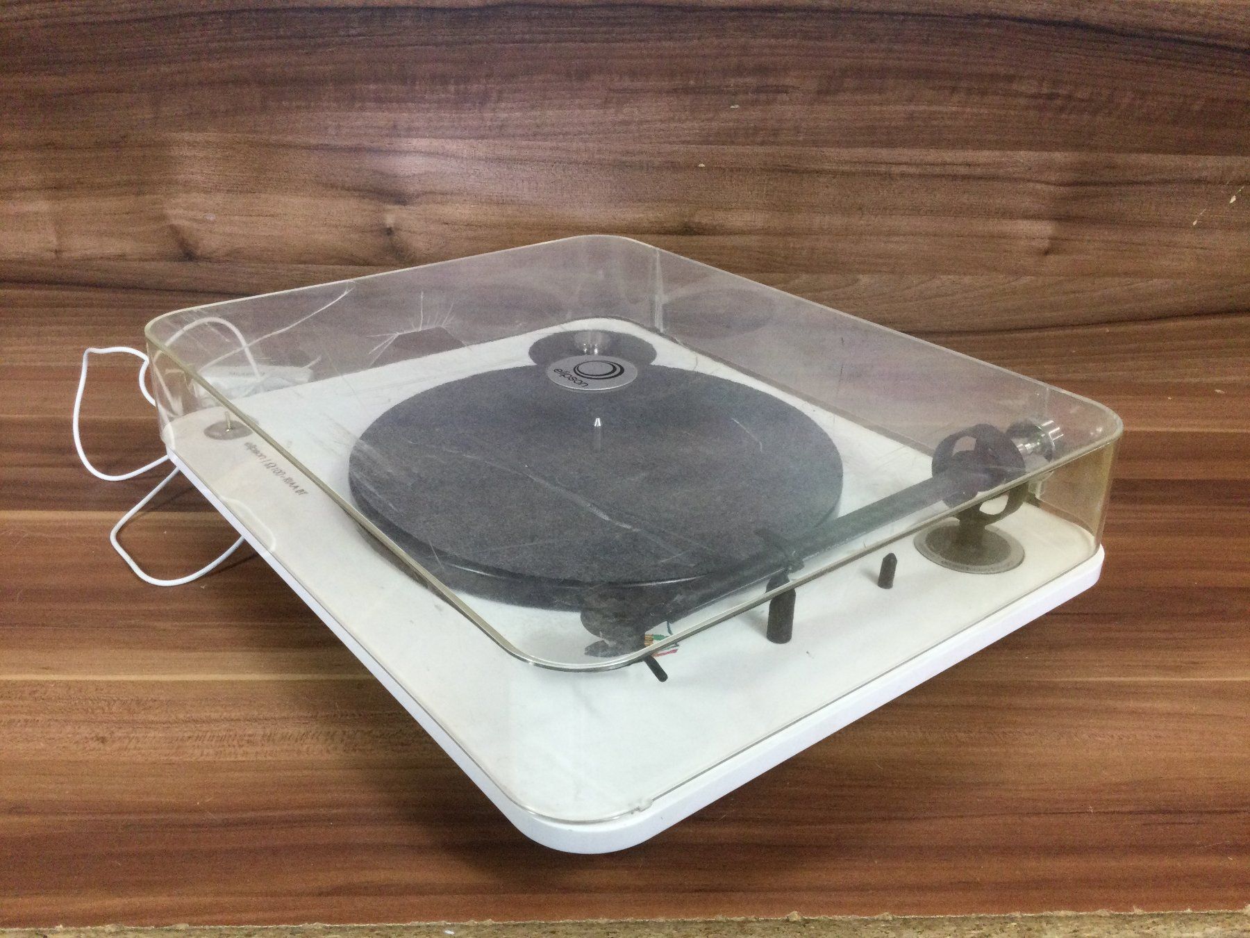 Giradischi: Gebrauchter Schallplatten Elipson Ω 100 - RIAA BT – Difettoso da Wangen SZ venduto da kuriosum12 5