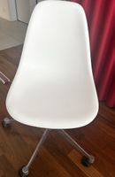 Stuhl mit Rollen