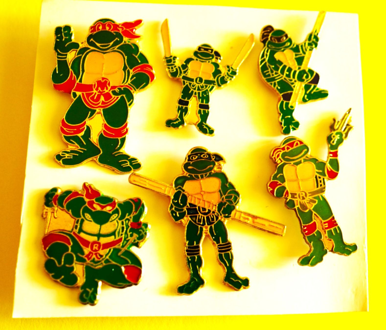 Plaketten & Abzeichen: 6 Pin NinjaTurtles – Gebraucht aus Worb von worb01
