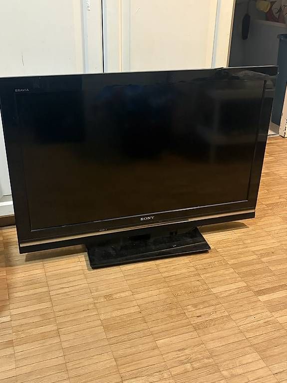 Televisori: Téléviseur Sony Bravia  Écran plat – Usato da Lausanne venduto da ahm_9l9k