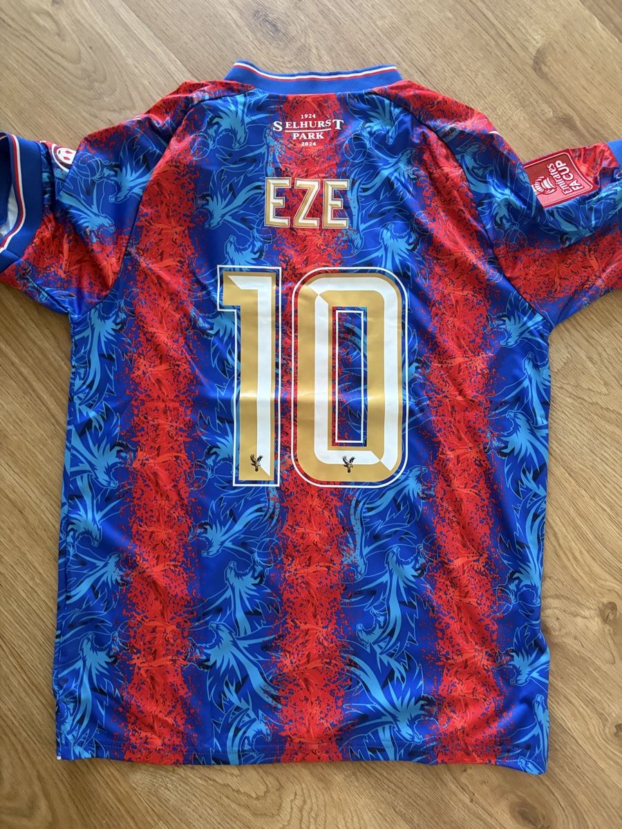 Canottiere & Pantaloni: Eze Trikot Crystal Palace FA CUP WINNER PATCH GR:M – Nuovo e nell'imballaggio originale da Bern venduto da Gerbernamid 1