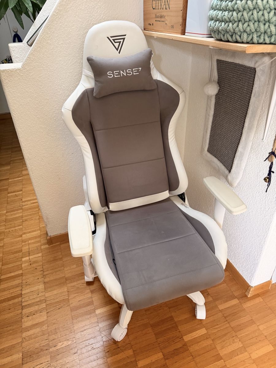 Sedie: Büro/Gamingstuhl – Nuovo (secondo la descrizione) da Zürich venduto da Angelinhio