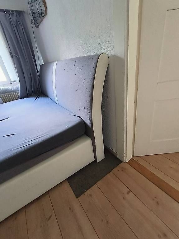 Lits: Boxspringbett Bett – D'occasion à Schaffhausen par Airsue 1