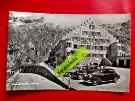 Grimsel Hospiz / AK Verkehrswege Alpen Pässe Häuser Oldtimer
