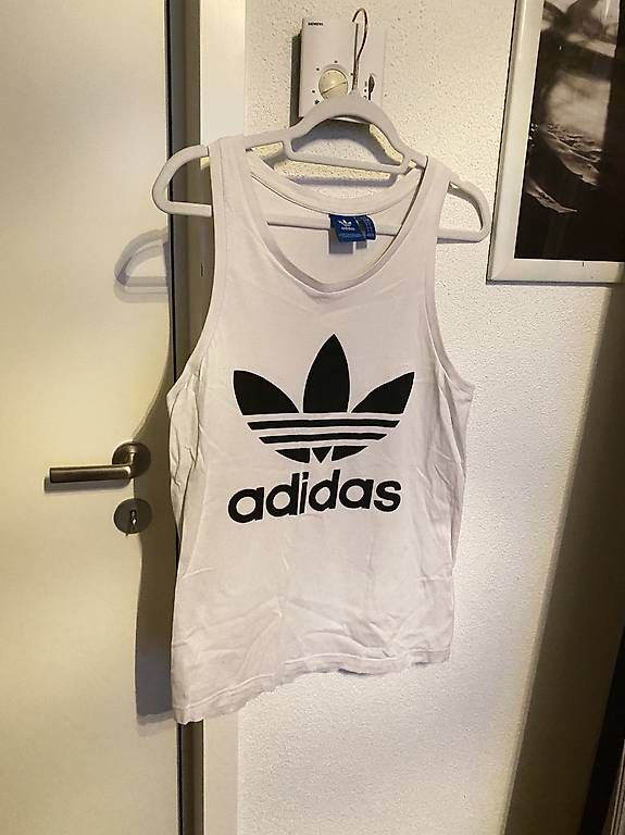 Tops: Adidas Top – Gebraucht aus Gisikon von Jen_03