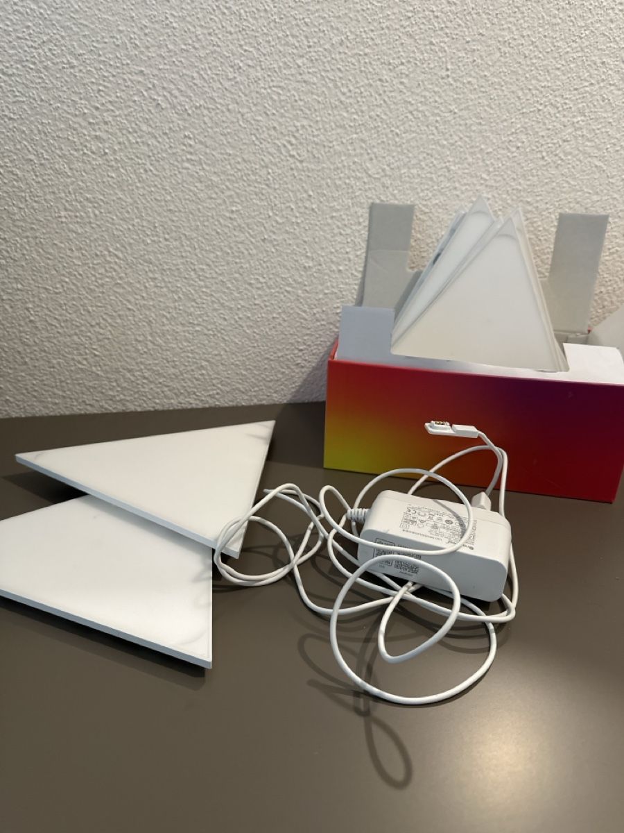 Nanoleaf Lampes: Nano Leaf Beleuchtung – D'occasion à Rorschacherberg par LuksPCs