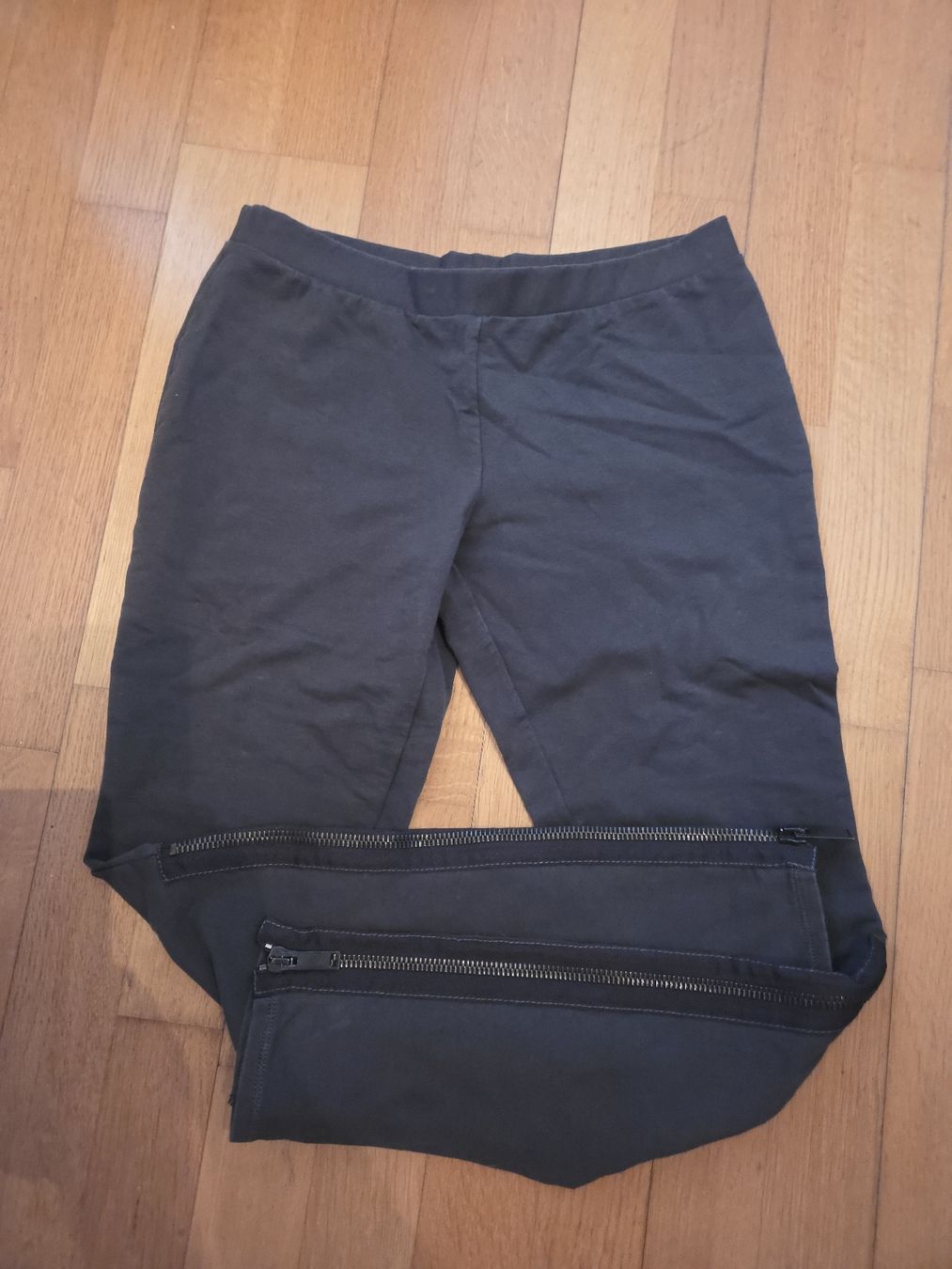 Benetton Leggings: Benetton Leggings, anthrazit, Gr. M – Usato da Pratteln venduto da lexi341
