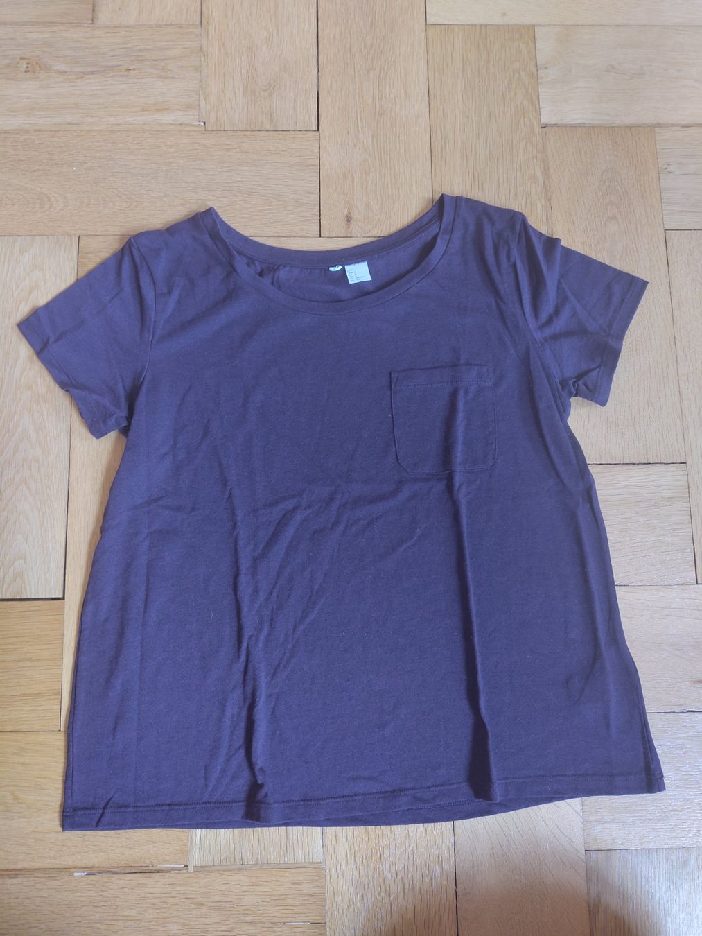 H&M Lotti di vestiti: T-Shirt 4x – Usato da Bern venduto da Linii 4