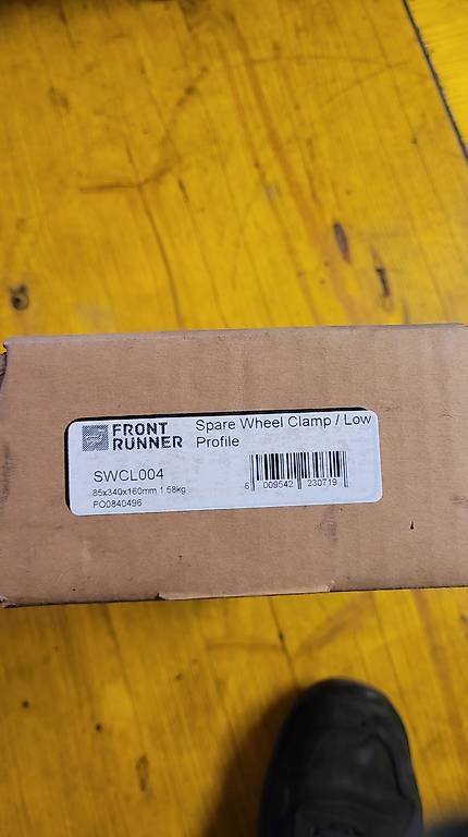 Toutes les pièces auto: Supporto per ruota di scorta Front Runner – D'occasion à Gordola par garage.decar 1