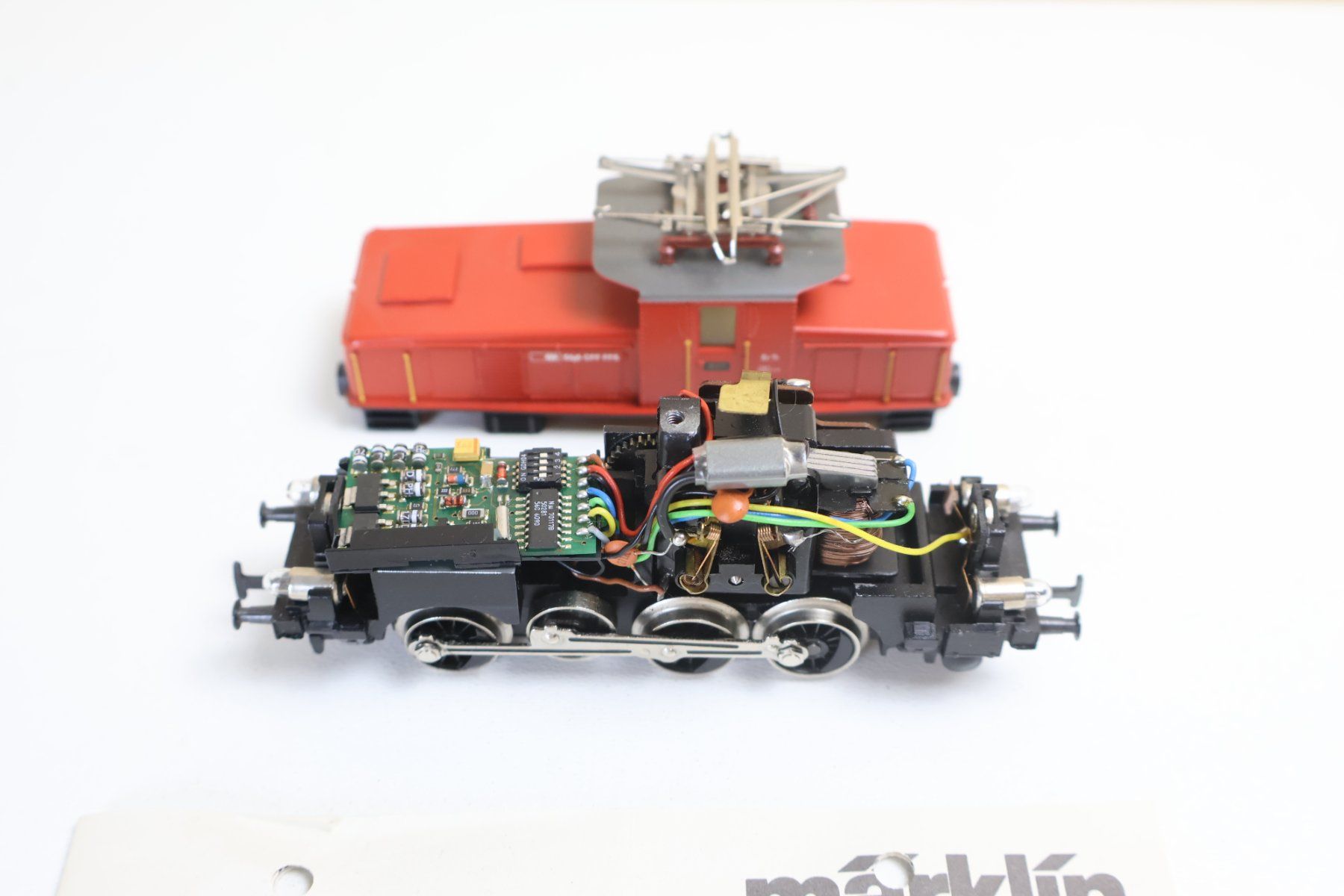 Märklin Modellini di ferrovie: Märklin SBB Ee 3/3 Rangier E-Lok - Digital H0 – Usato da Winterthur venduto da Monstera 3