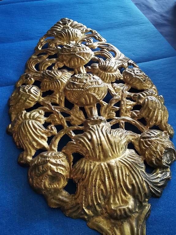 Toutes les décorations: Antiker Altarschmuck - Kerzenreflektor Reflektor oder Sconce – D'occasion à Dübendorf par aschiduebendorf 4