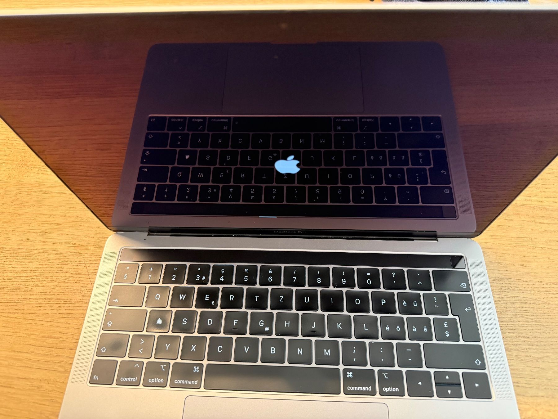 Apple Notebook: Macbook Pro 13" 8GB – Usato da Altdorf UR venduto da Sebenza76 2