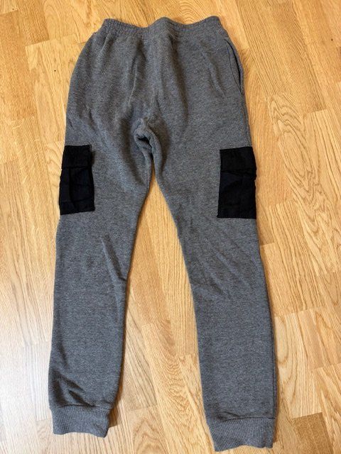 Levi's Pantaloni: Levis cargo jogger warm Gr.176 wie neu – Usato da Wabern venduto da adamovski 3