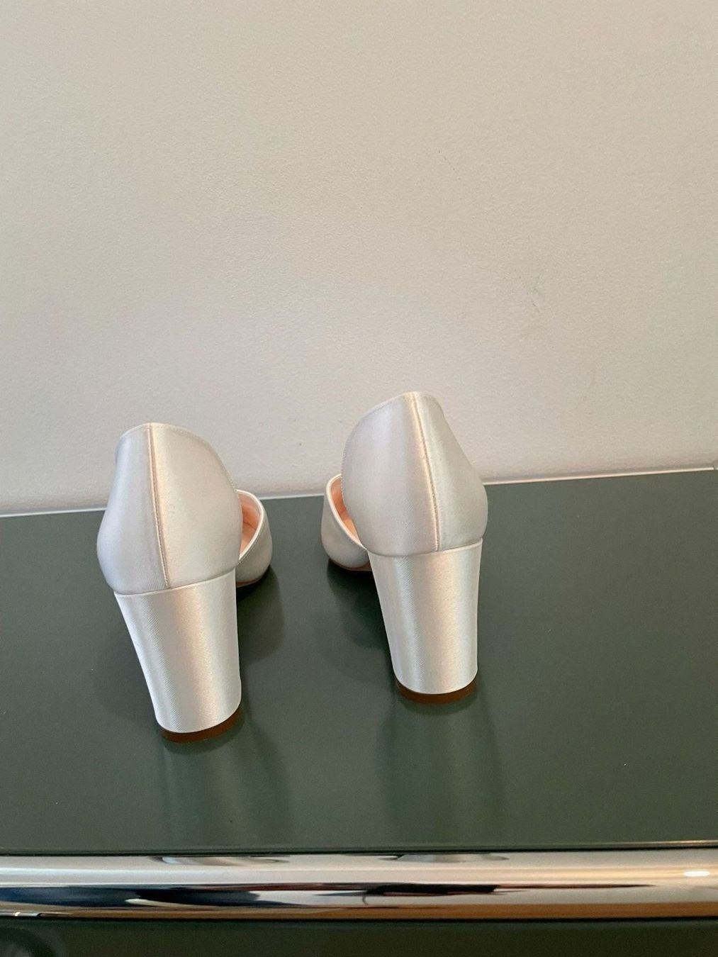 Rainbow Scarpe da donna: Brautschuhe Rainbow Gr. 37,5 – Nuovo (secondo la descrizione) da Nods venduto da BieneS 2