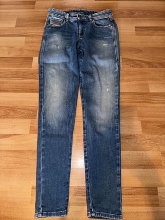 Original Diesel Jeans, Grösse W26, einf. Bundweite ca .34 cm