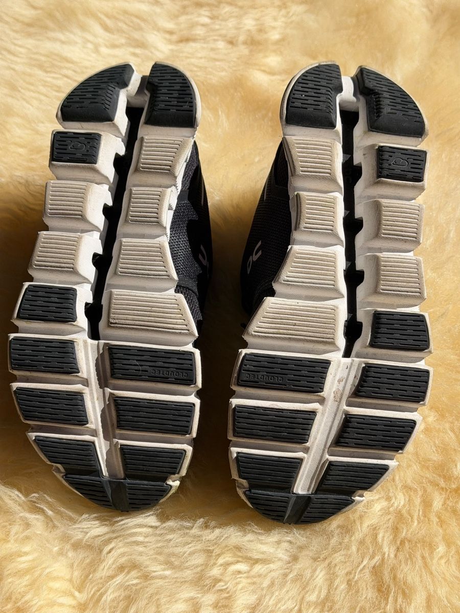 On Chaussures femmes: On Schuhe – D'occasion à Wald zh par EduAlex 1
