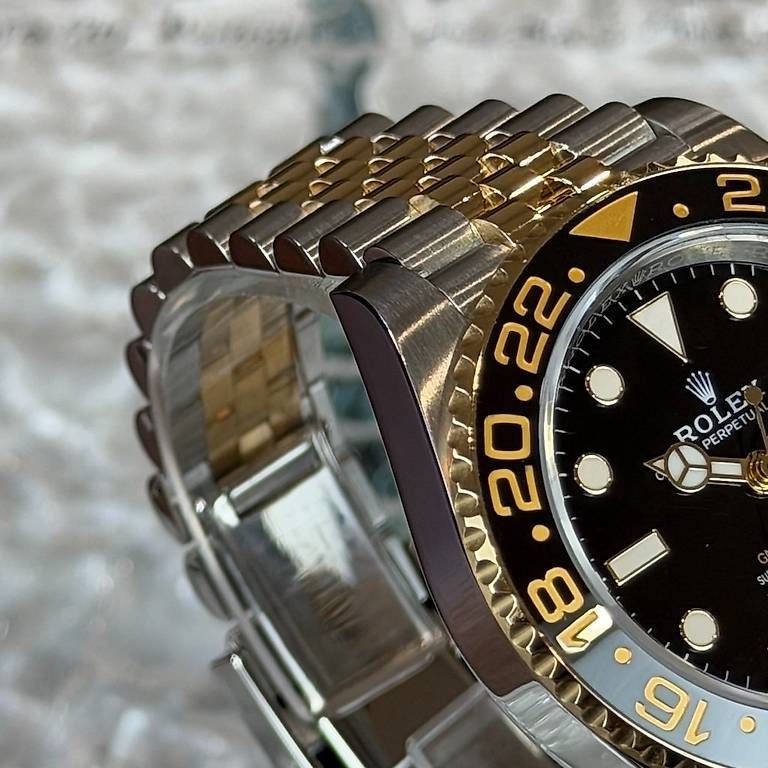 Uhren: Rolex GMT-Master II "Zombie" 126713GRNR – Gebraucht aus Genève von minty.watches 5