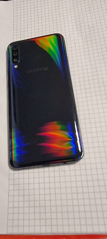 Samsung Telefoni cellulari / Smartphones: Samsung galaxy a50 Gute Zustand – Usato da Zürich venduto da Sigana 3