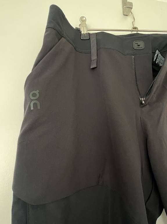 Hosen: ON - women hiking pant size L – Gebraucht aus Zürich von ath_d7hl 2