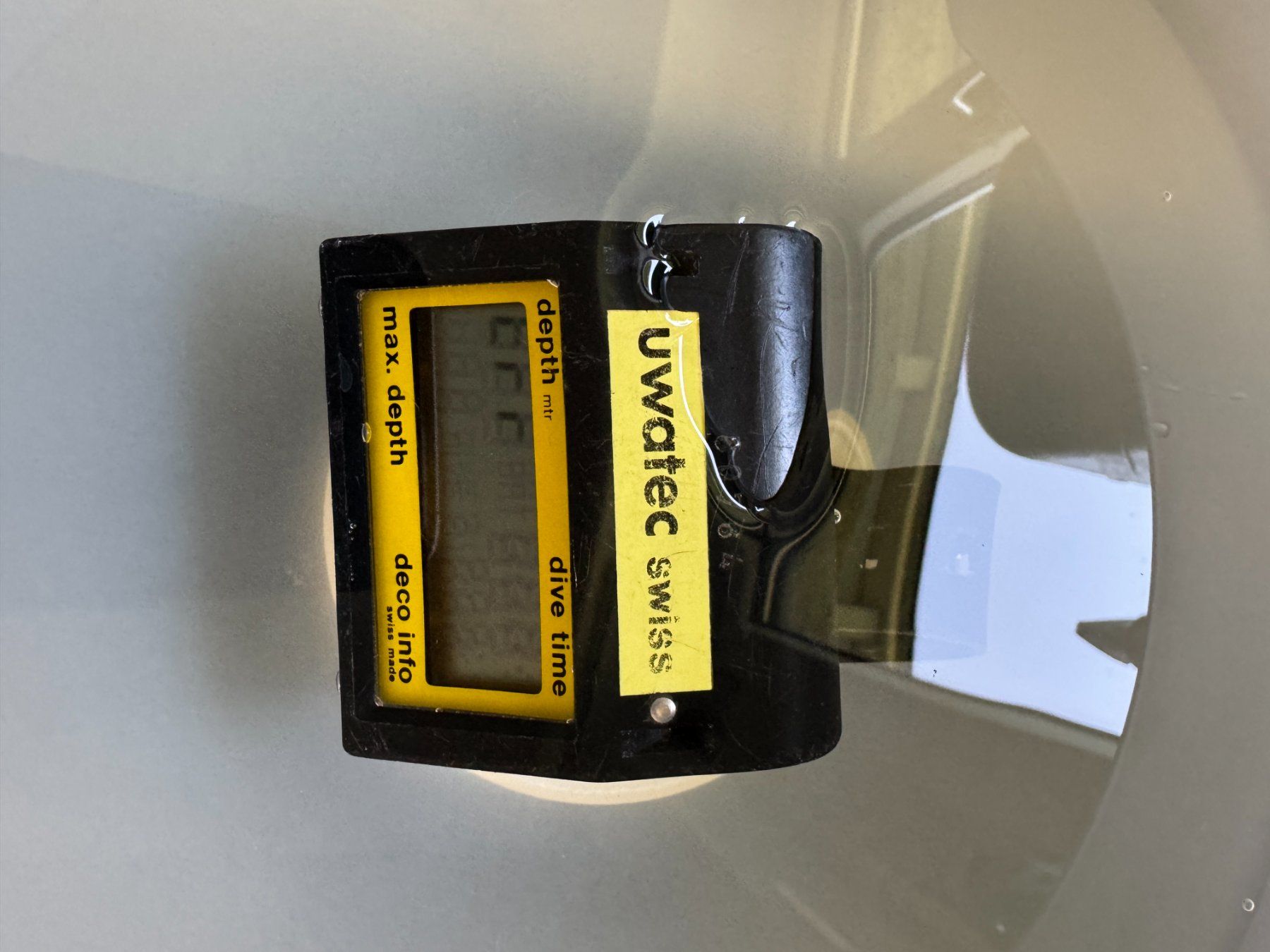 PC: Tauchcomputer uwatec Aladin – Difettoso da Balgach venduto da muller6065 2