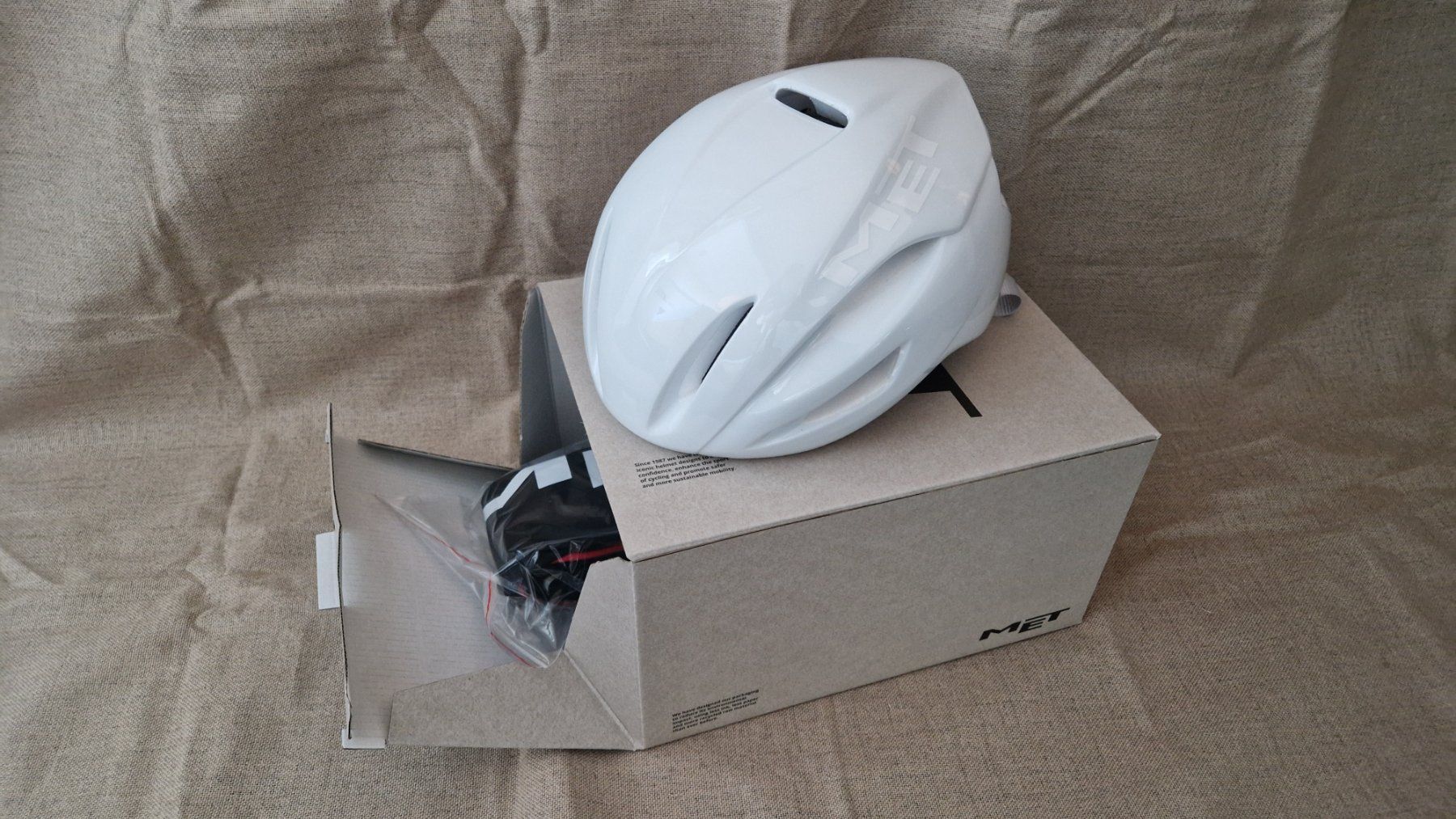 Caschi: Helm - Met Manta Mips - Neu & OVP – Nuovo e nell'imballaggio originale da Dübendorf venduto da Dominik_M07