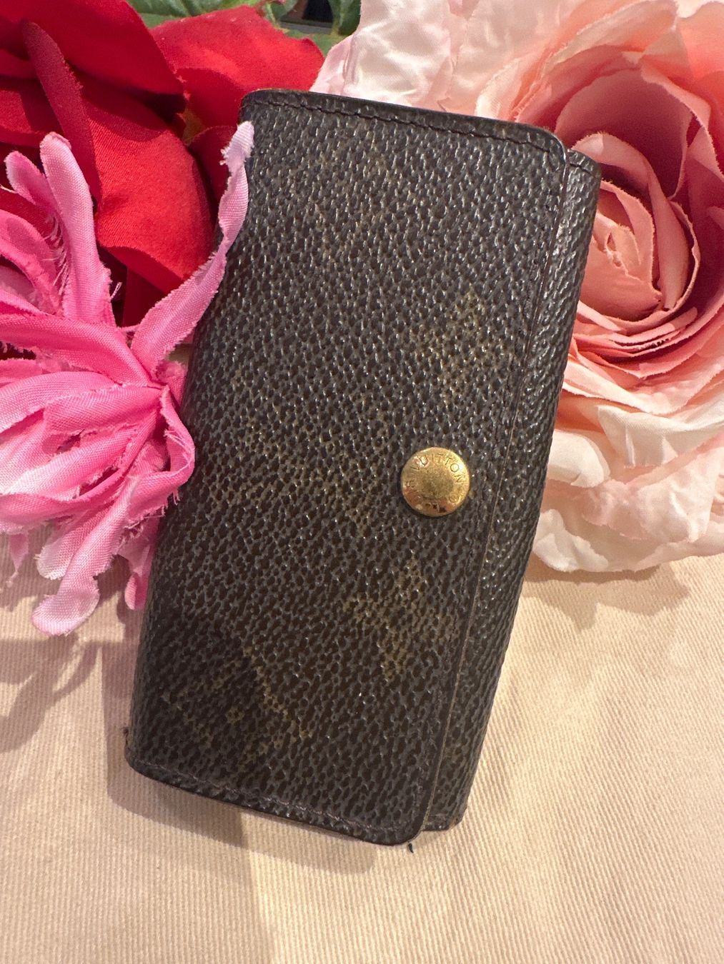 Louis Vuitton Portachiavi: Louis Vuitton Schlüsseletui - Nr. 718 – Usato da Hittnau venduto da LuxAndMore