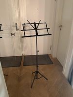 Music notes stand