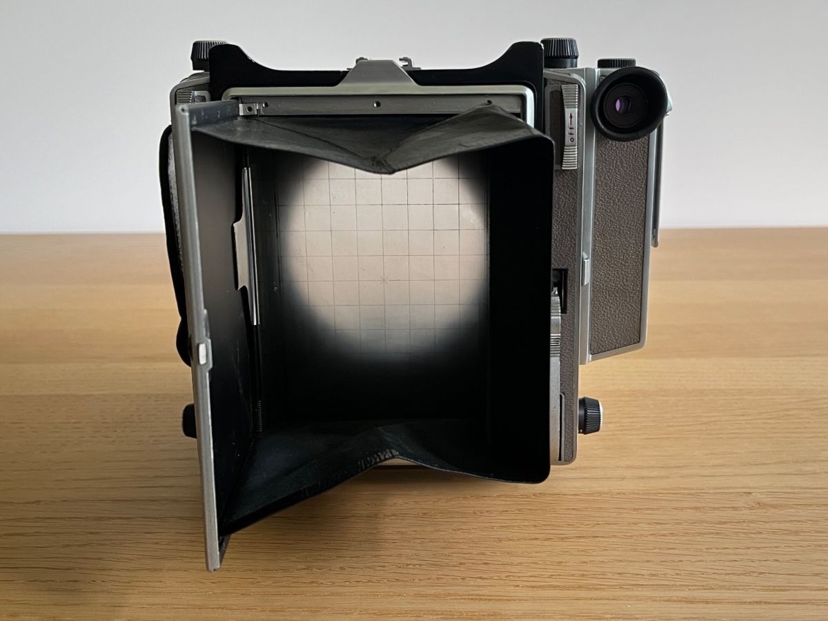 Linhof Fotocamera: Linhof Super Technika V 4x5", Grossformat Laufboden Kamera – Usato da Netstal venduto da spaltflo01 9