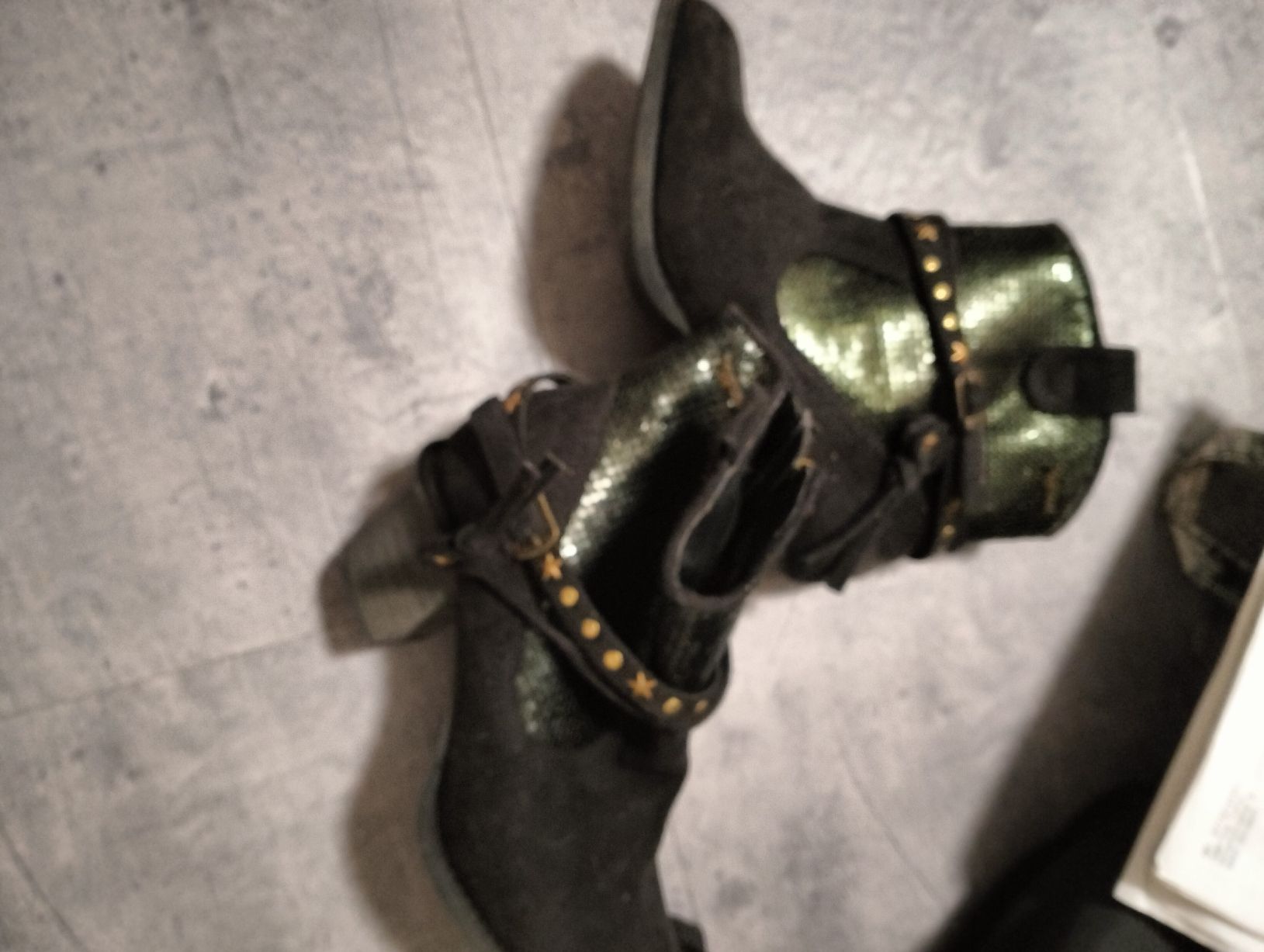 Scarpe da donna: Schicke, schwarze Stiefeletten, Gr. 37 – Usato da Goldach venduto da Amore777