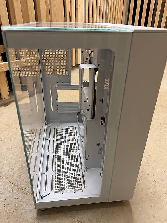 Custodie: NZXT H9 Elite – Usato da Delémont venduto da cmh_5pmt