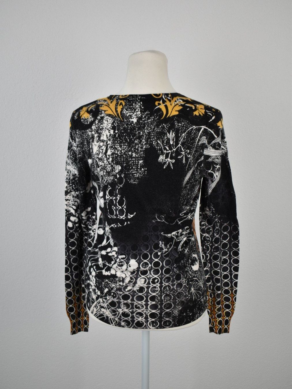 Giacche: Passport Strickjacke Gr.34 – Usato da Nürensdorf venduto da 2ND_STORY 2