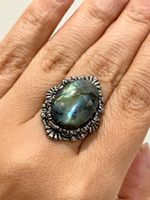Antik-Ring mit Labradorit