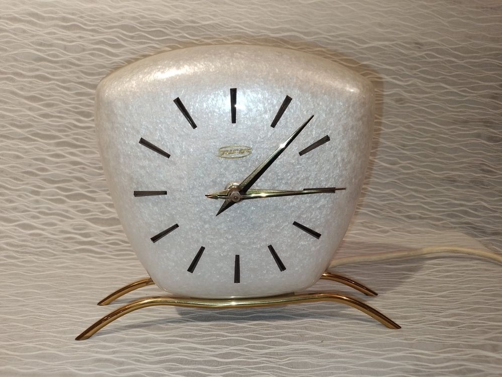 Art-Deco Tischuhr 50er Jahre Sucos Design Uhr Tischlampe