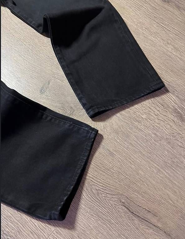 Jeans: Jeans Lévis 501 – D'occasion à Cheseaux-Lausanne par mad_mnv2 2