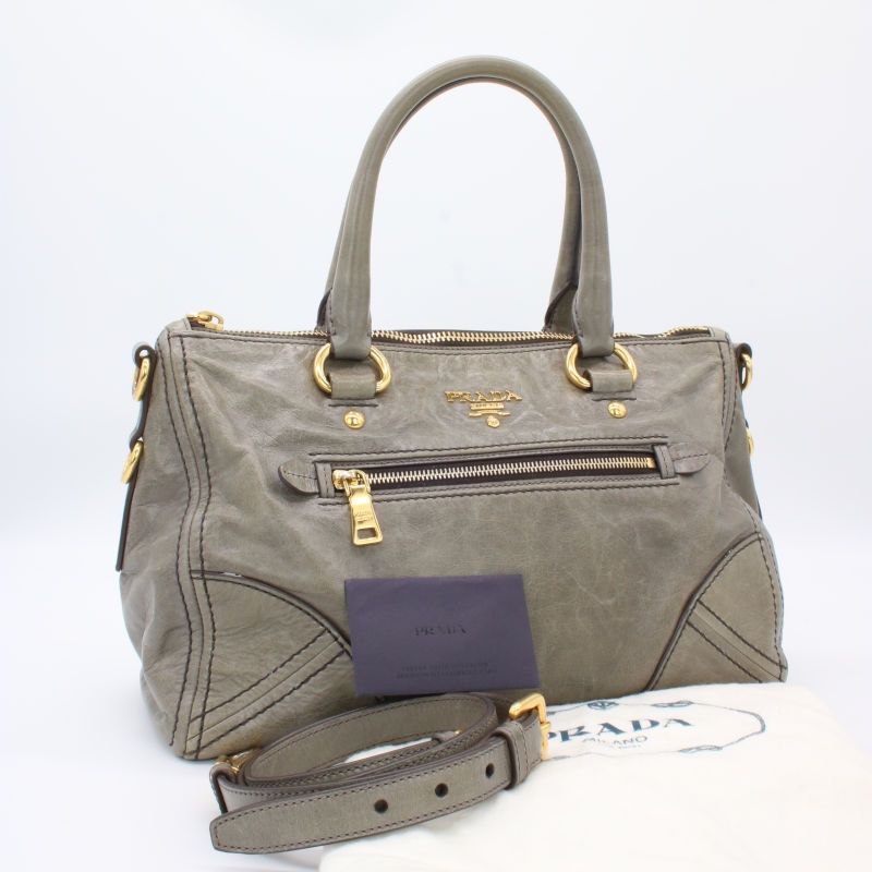Prada Taschen für Damen: Prada Vitello Shine – Taupe/Argilla - medium – Gebraucht aus Urtenen-Schönbühl von jana2kids