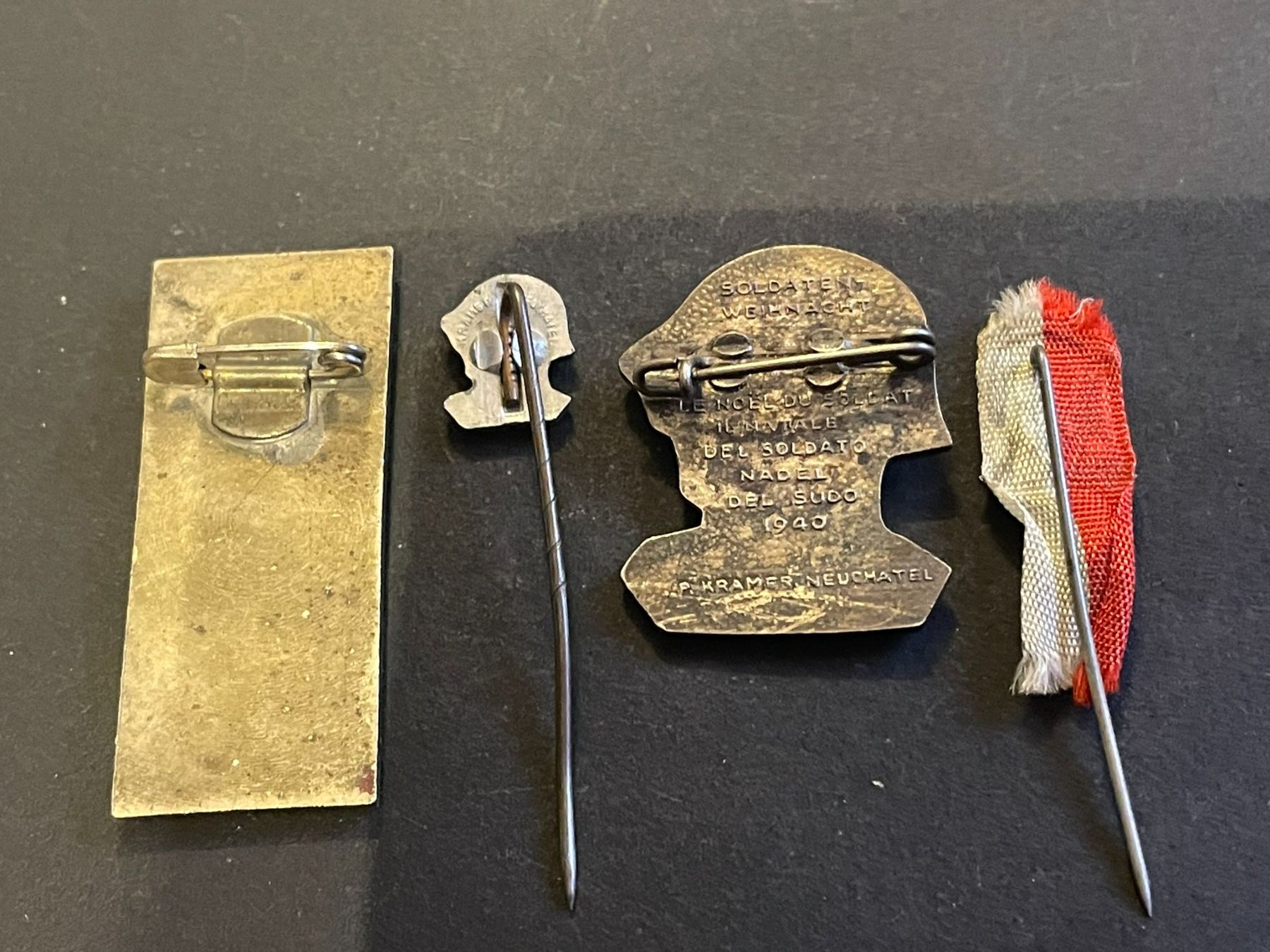Schweizer Armee Placchette & Badge: Schweizer Armee Div. Abzeichen – Usato da Aarburg venduto da glaibasel57 1