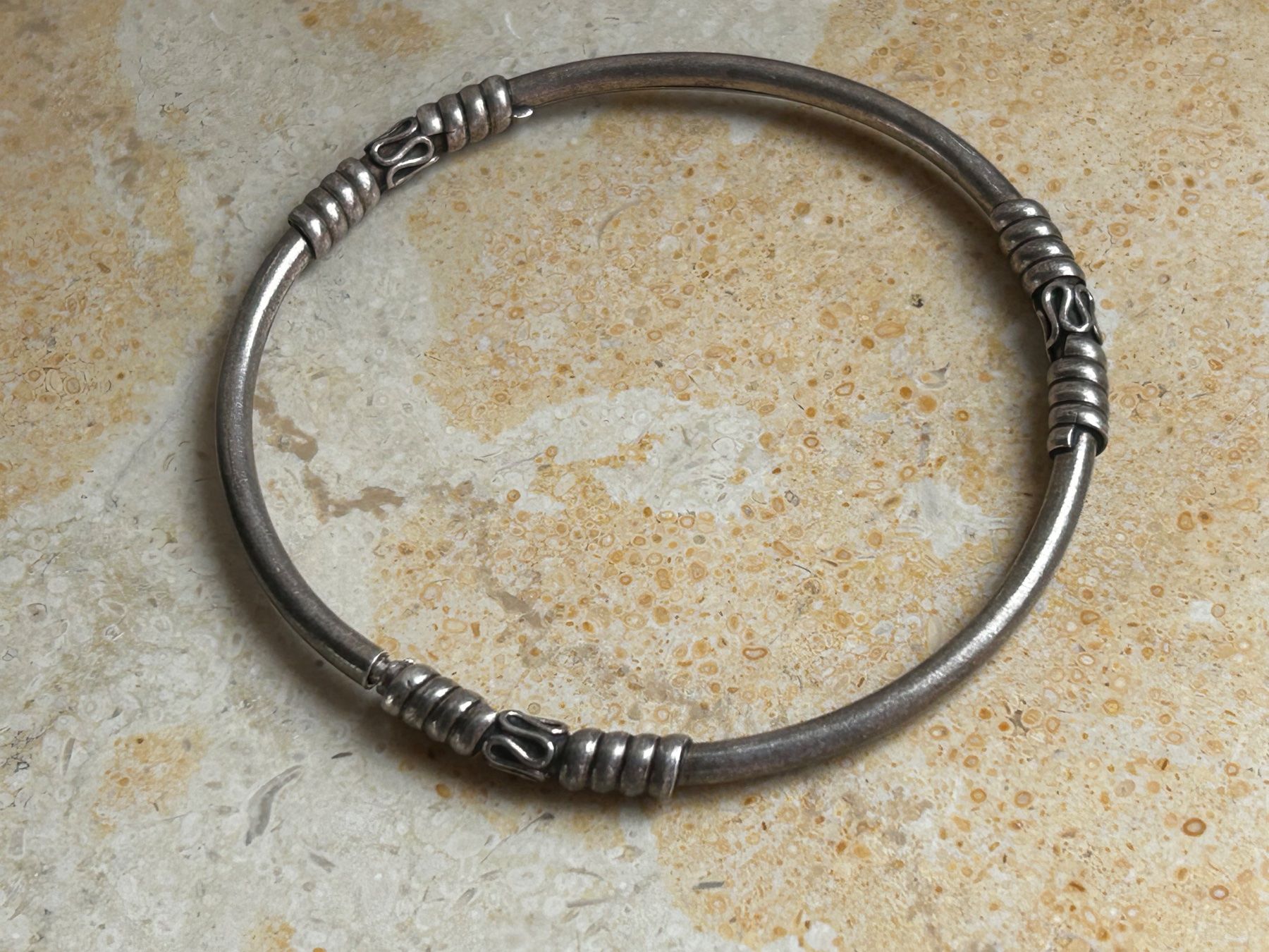 Bracciali & Braccialetti: Armband silber indisch – Usato da Basel venduto da bellespirit
