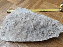minerali e pietre da collezione drusa di quarzo