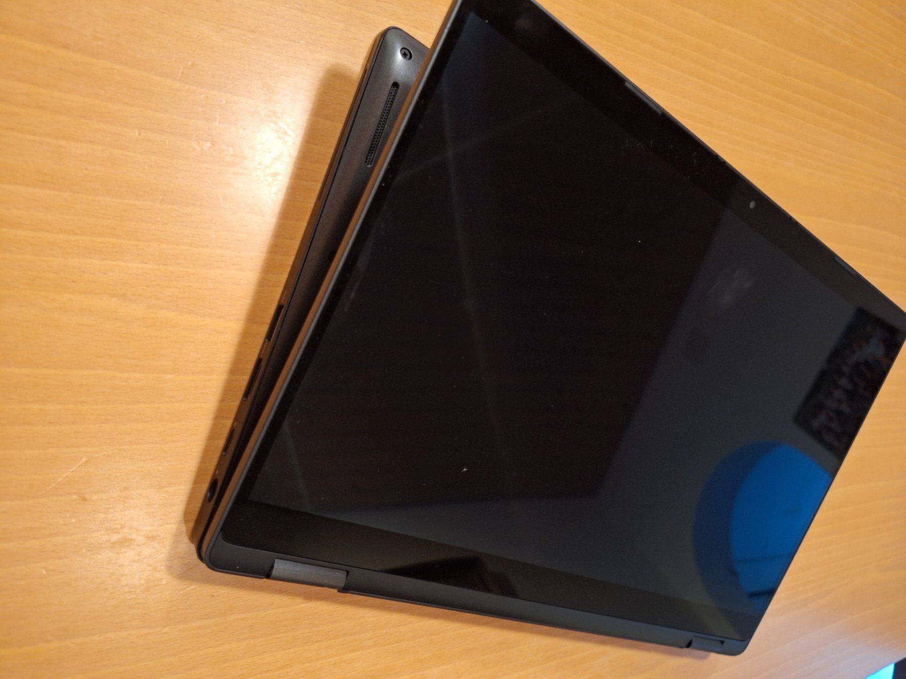 Dell Portables: Convertible Refurbished Dell Latitude 5300 – Neuf (Voir description) à Sissach par butzli01 3