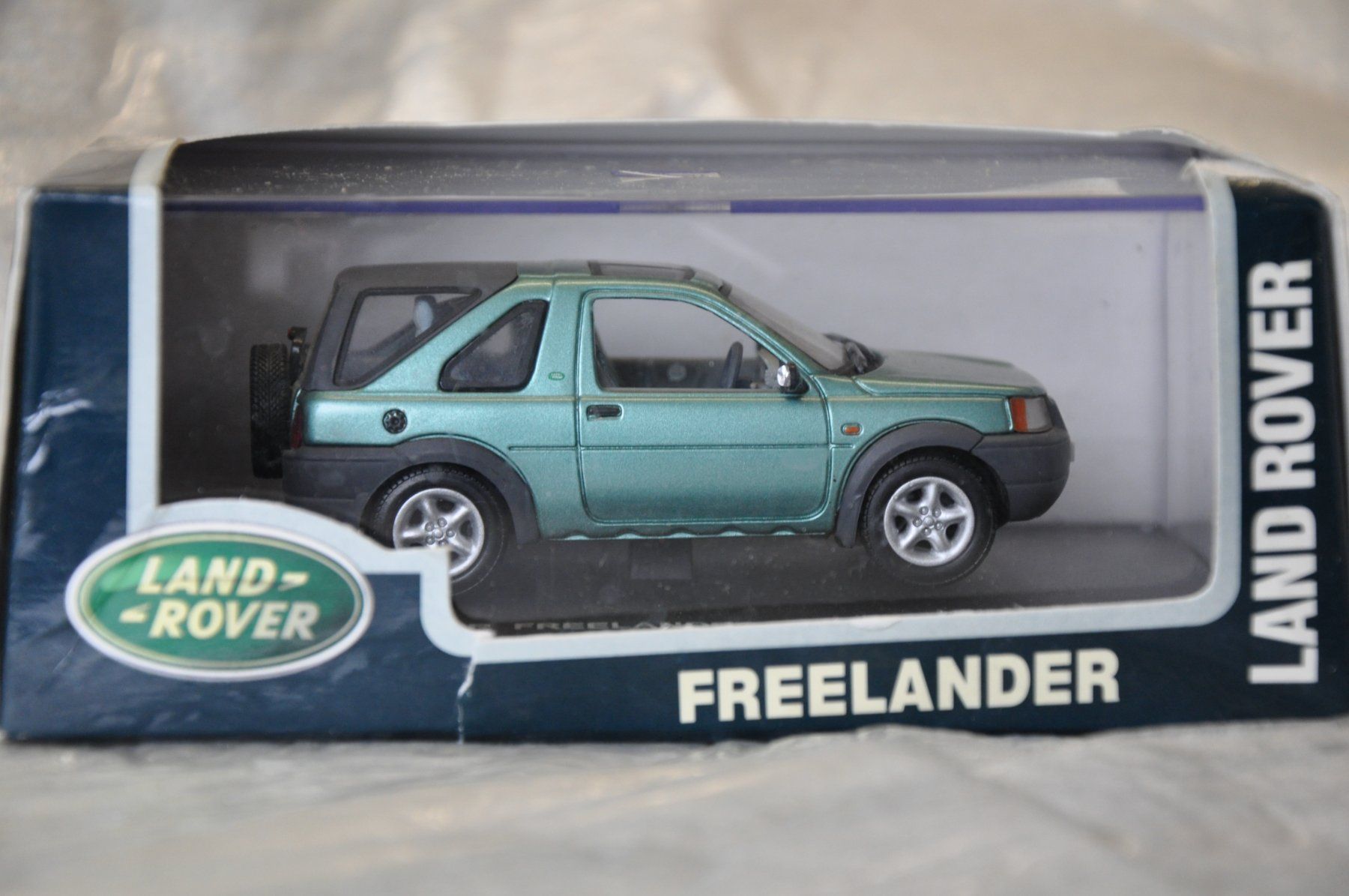 Land Rover Modellini d'auto: Land Rover Freelander – Nuovo e nell'imballaggio originale da Ebnat-Kappel venduto da Aallerlei