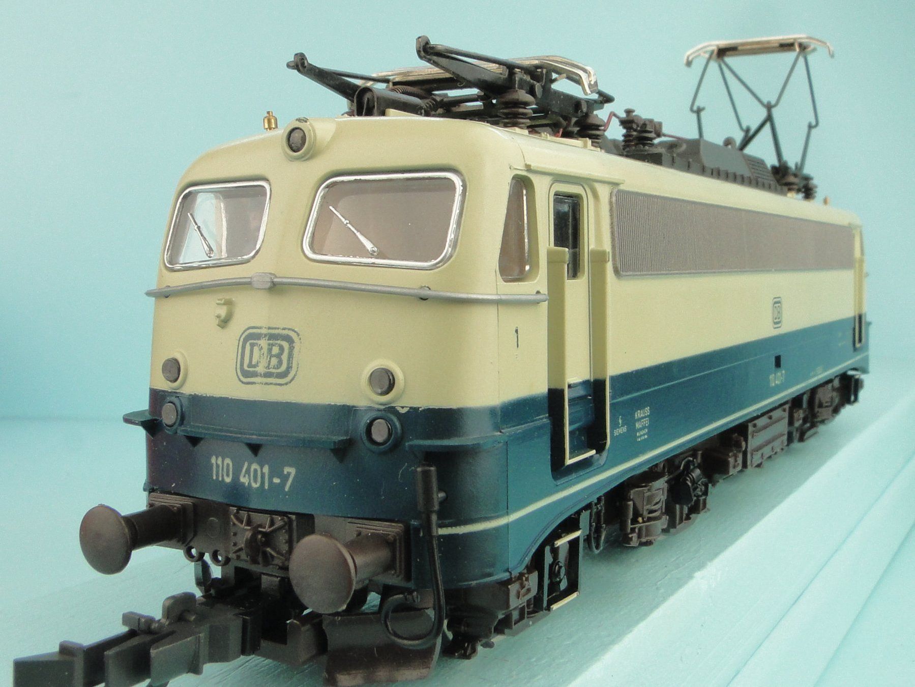 Roco Modelleisenbahnen: ROCO 4137 BR 110 – Gebraucht aus Bülach von cann11 1
