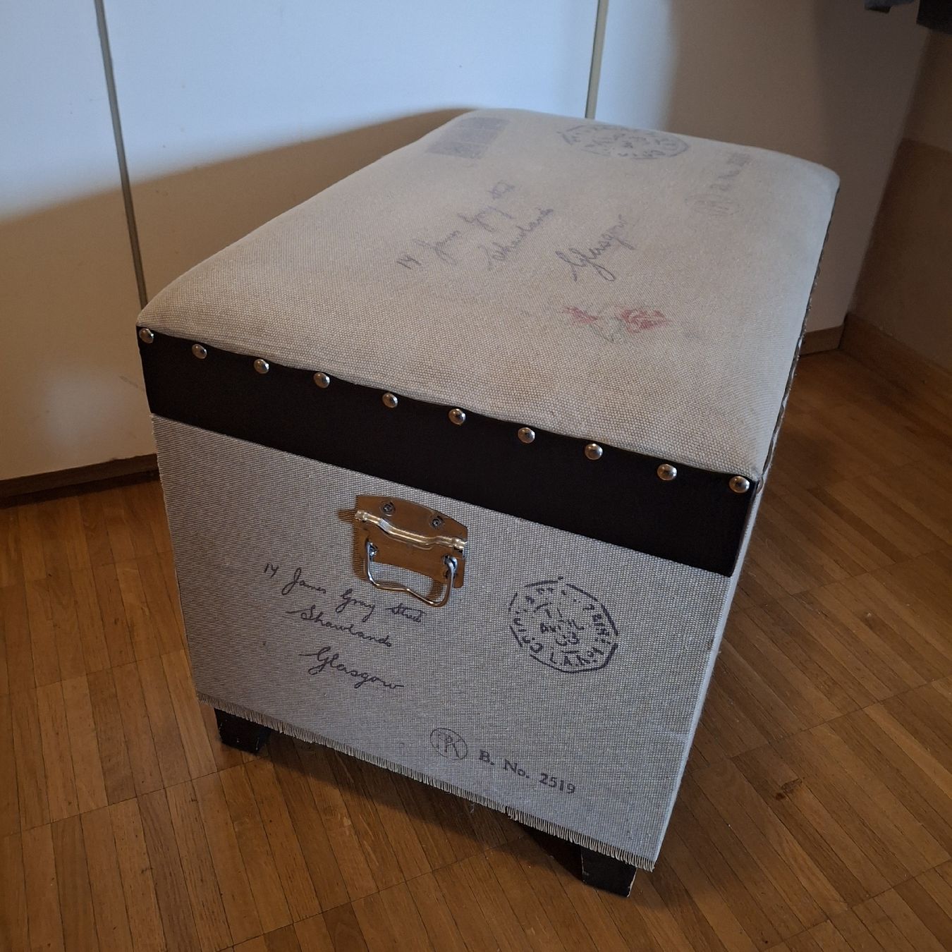 Cassapanche: Grosse Holztruhe/Sitztruhe  – Usato da Luzern venduto da GoSecond 2
