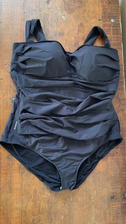DECATHLON XL 2XL Neu/NP55CHF Elast PA Badeanzug Schwarz