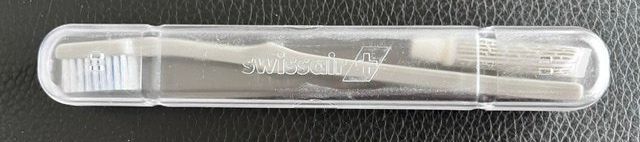 Soins dentaires: Zahnbürste SWISSAIR – Neuf avec emballage d'origine à Rüschlikon par Goodbettertop